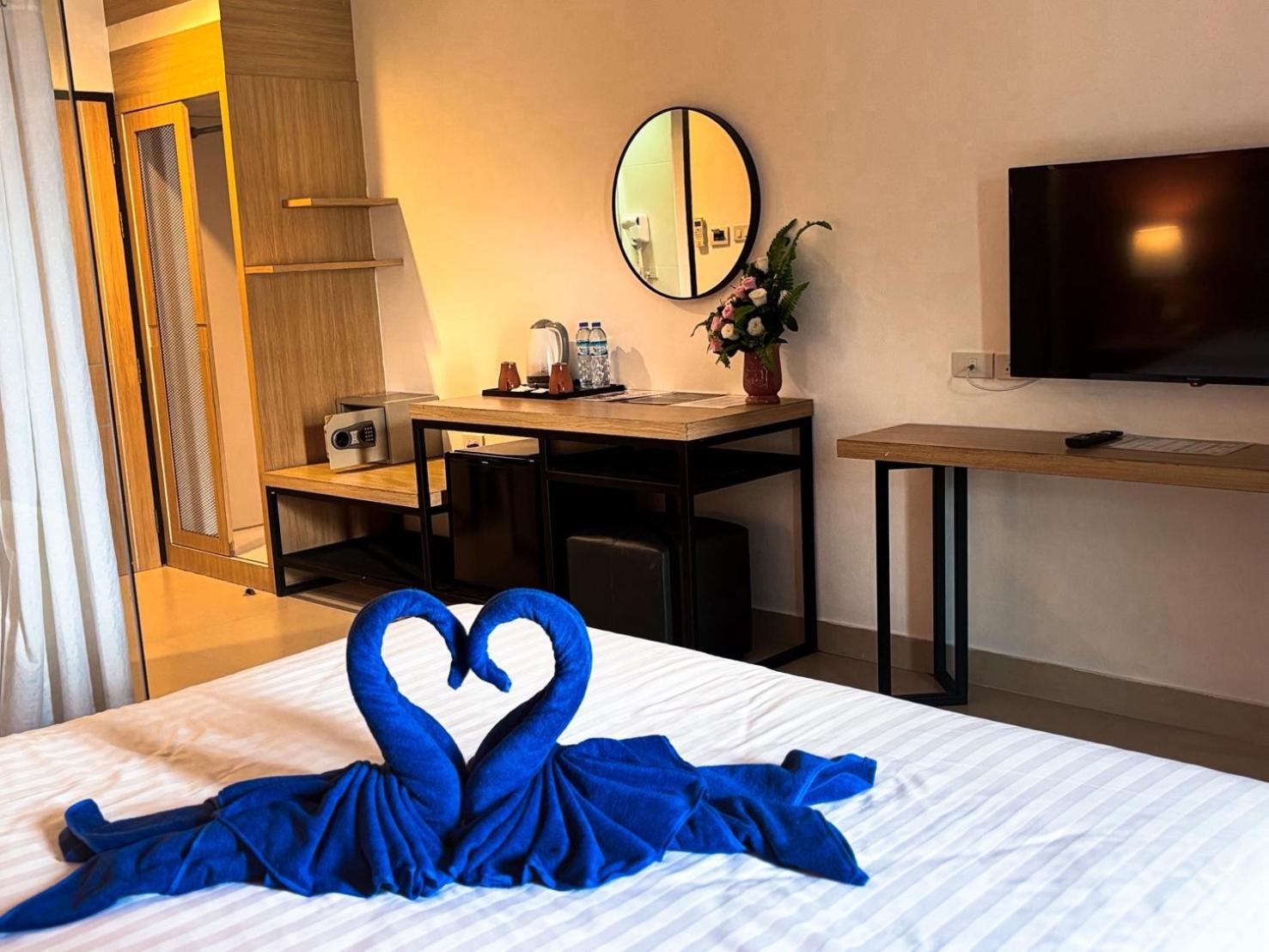 Superior King Room