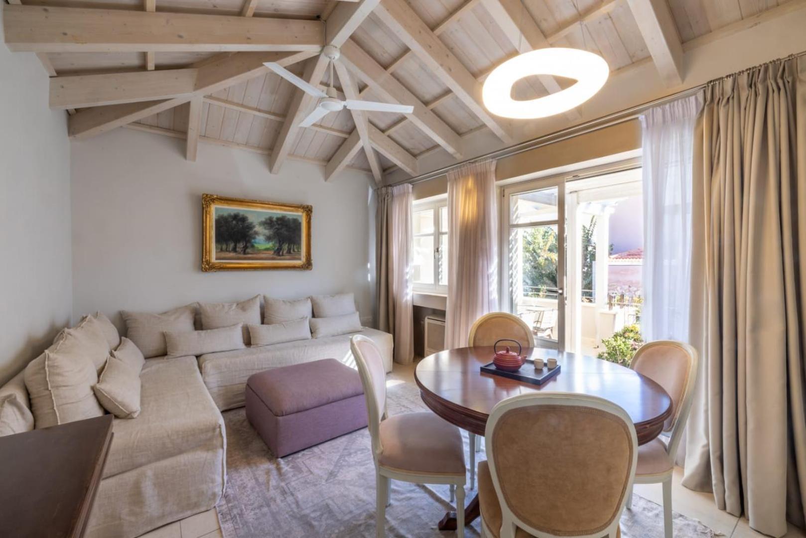One-Bedroom House Annex