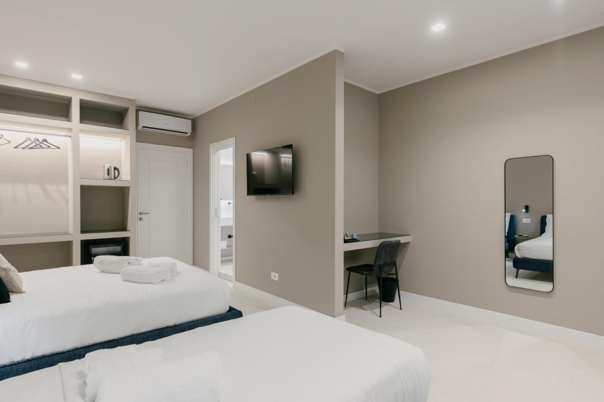 Triple Room Bathroom