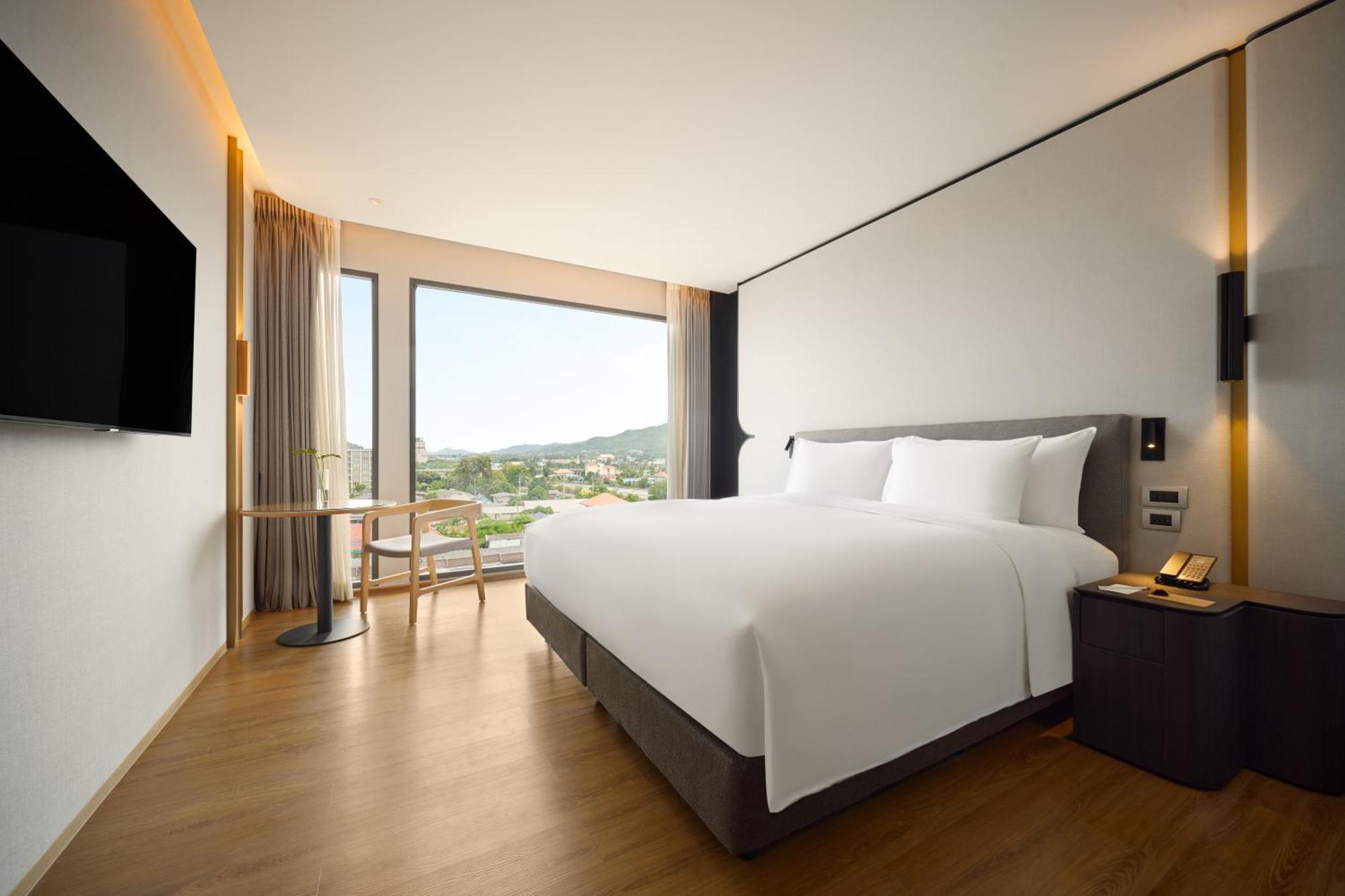 Hillside Room