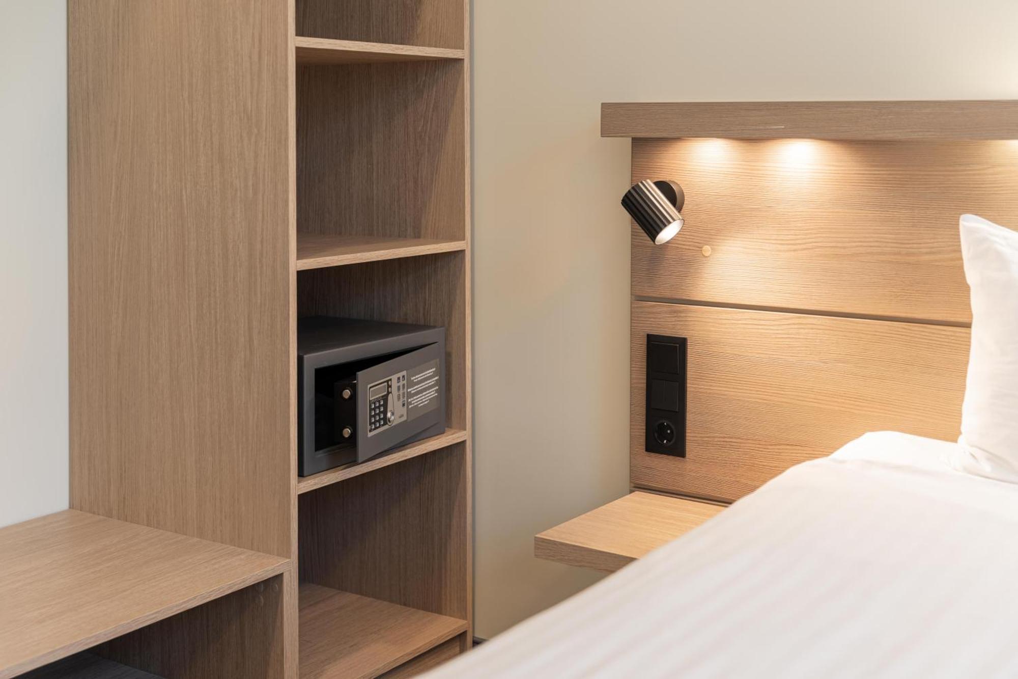 Quarto Superior com Cama de Casal ou 2 de Solteiro Moderno