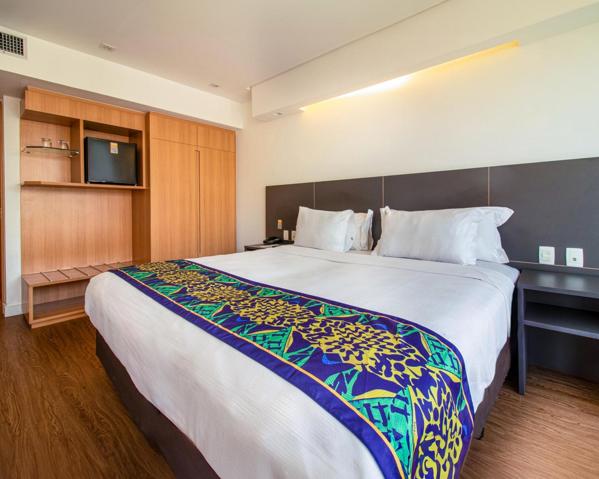 Superior Double Room Side Sea View
