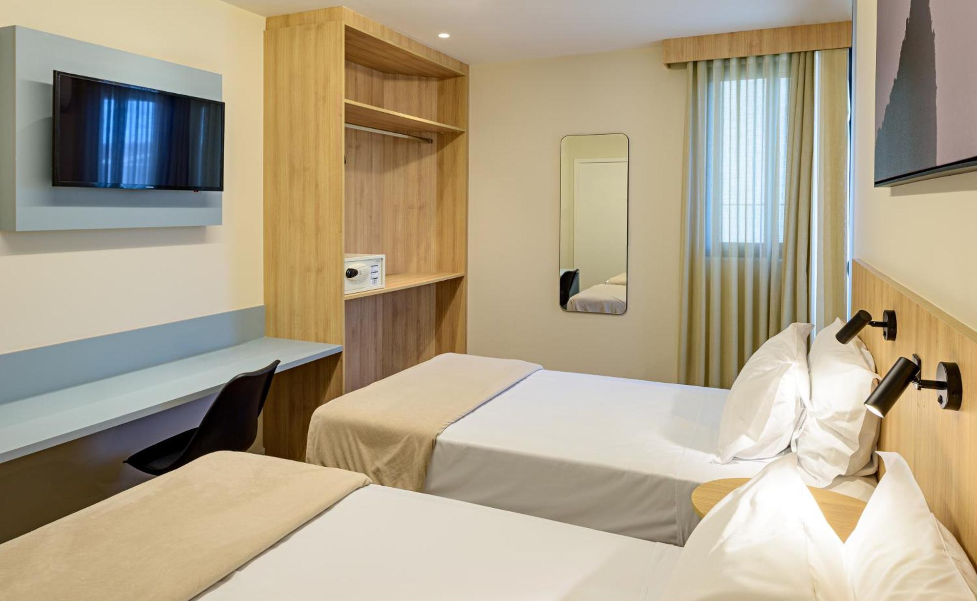 Deluxe Twin Room,1758313798:JPEG