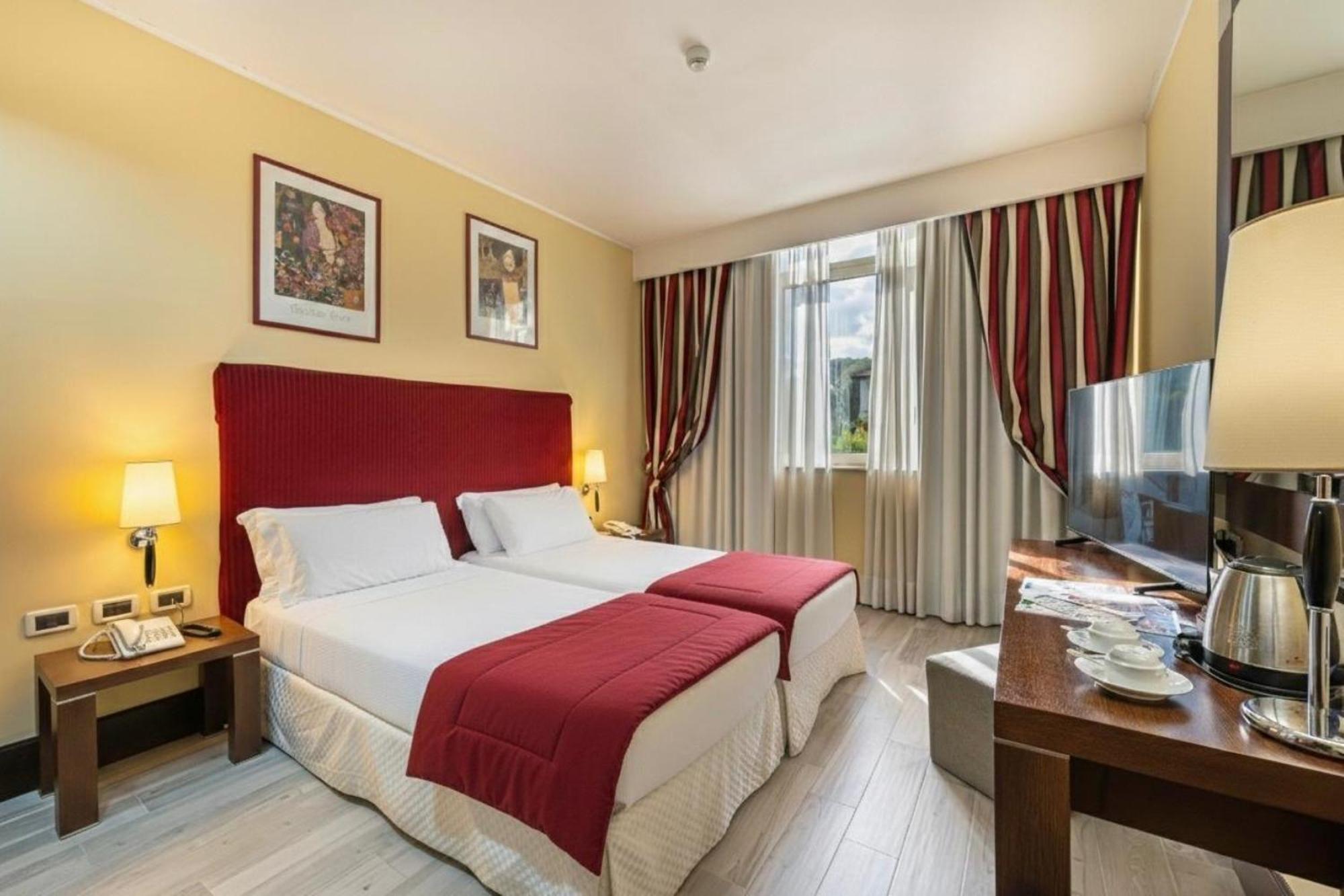 Classic Double or Twin Room Pet Friendly,1758529788:JPEG