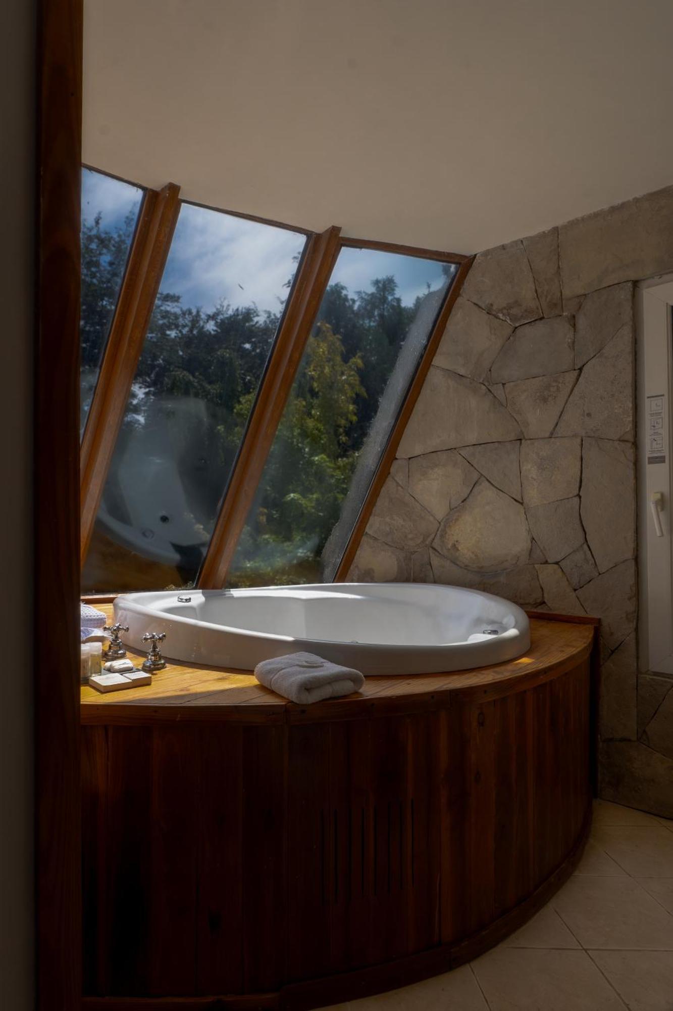Suite Deluxe con vistas al lago