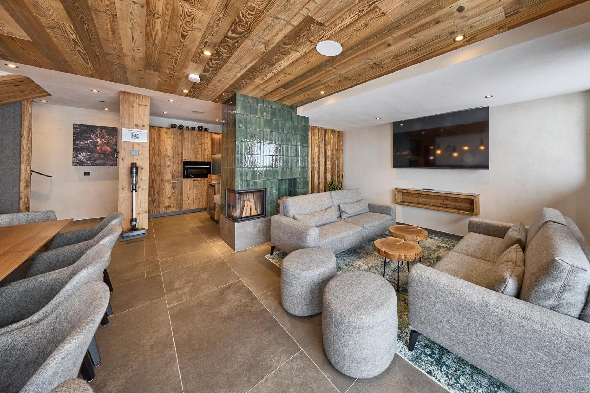 Superior Chalet