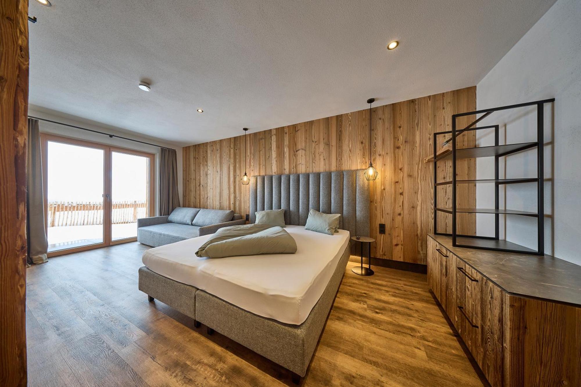 Superior Chalet