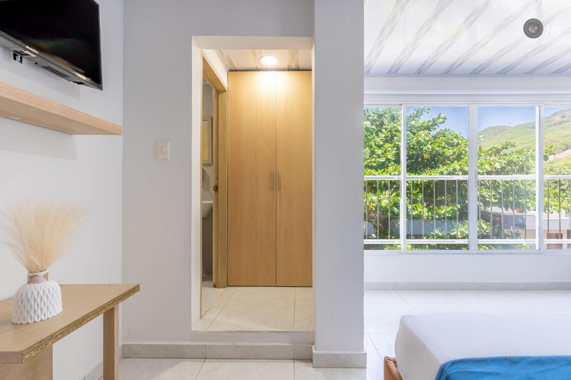 Basic Triple Room