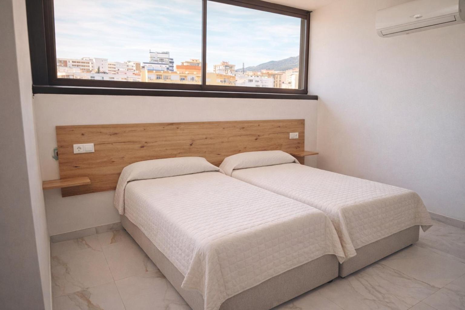 Twin Room with View,1765572363:JPEG