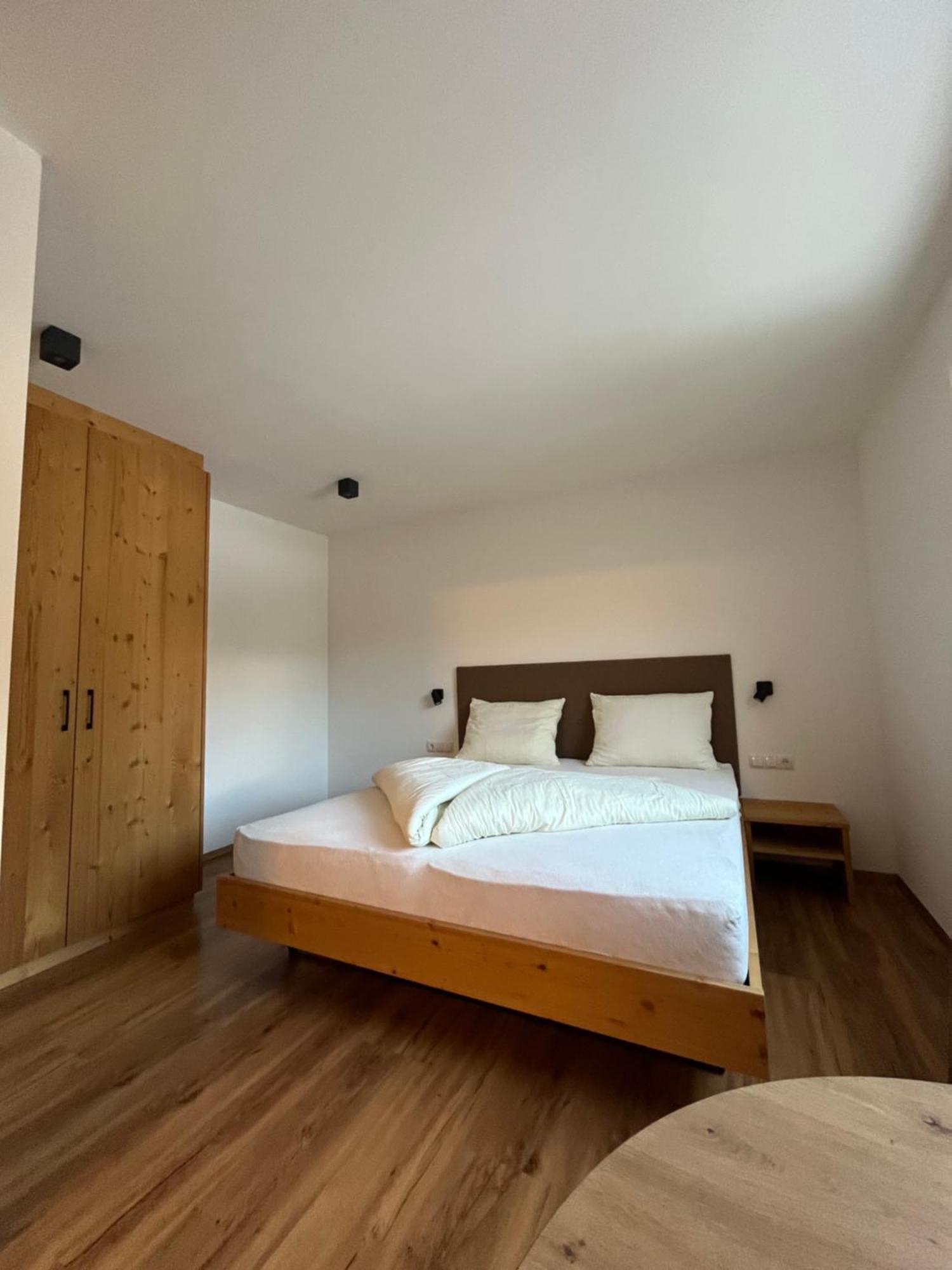 Double Room Mountain View