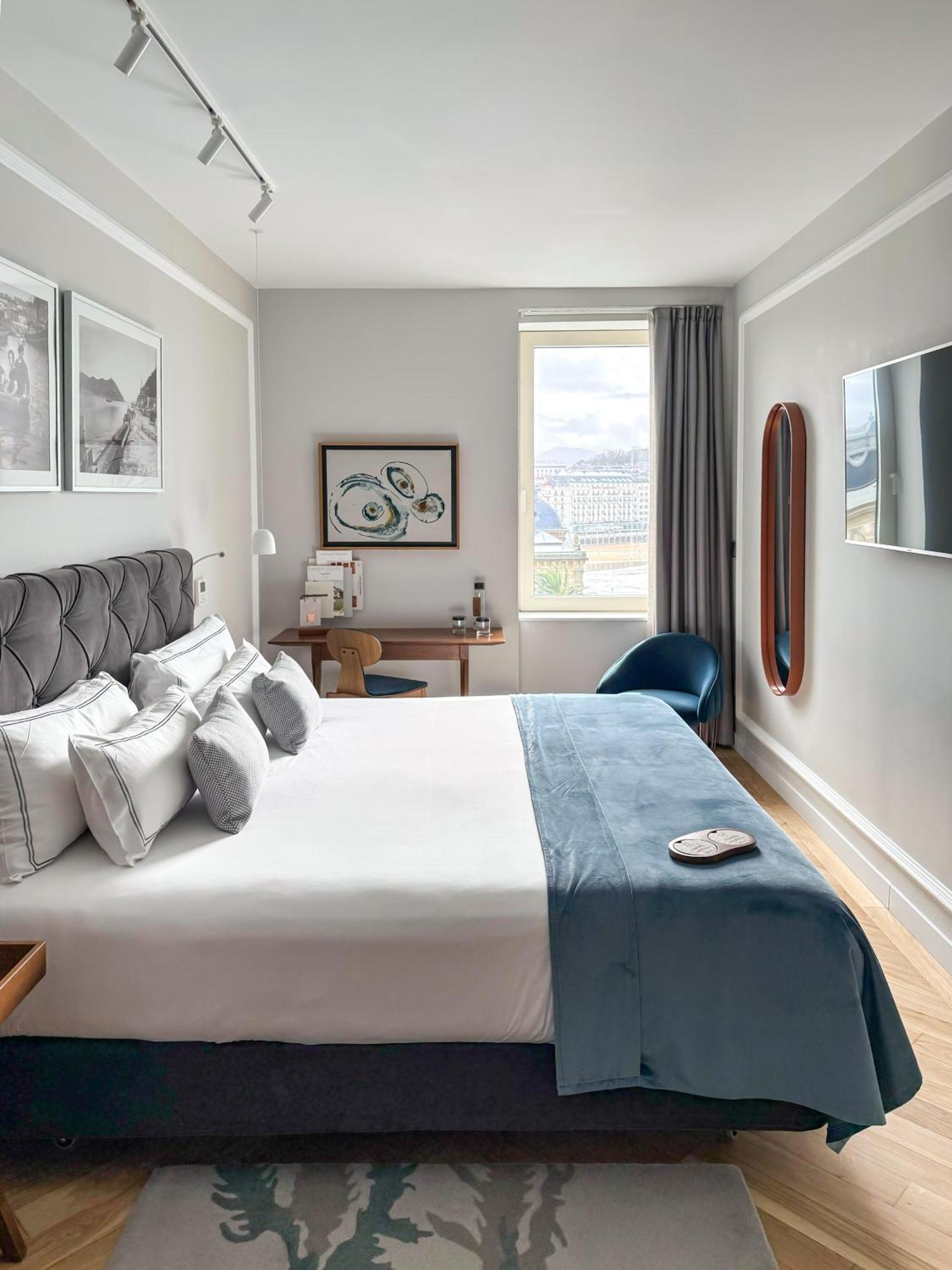 Small Double Room Sea View