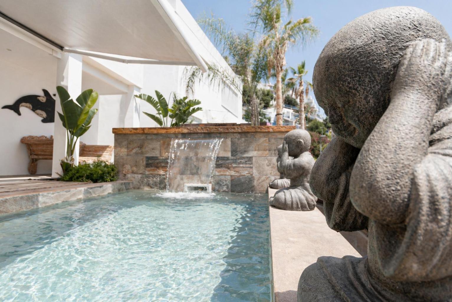 Three-Bedroom Villa sea view