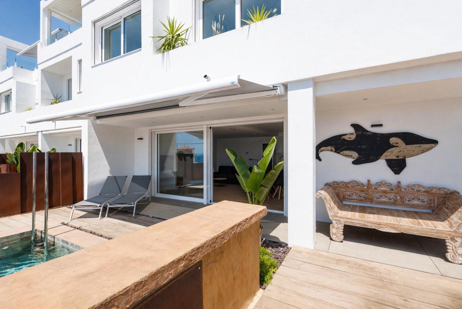 Three-Bedroom Villa sea view