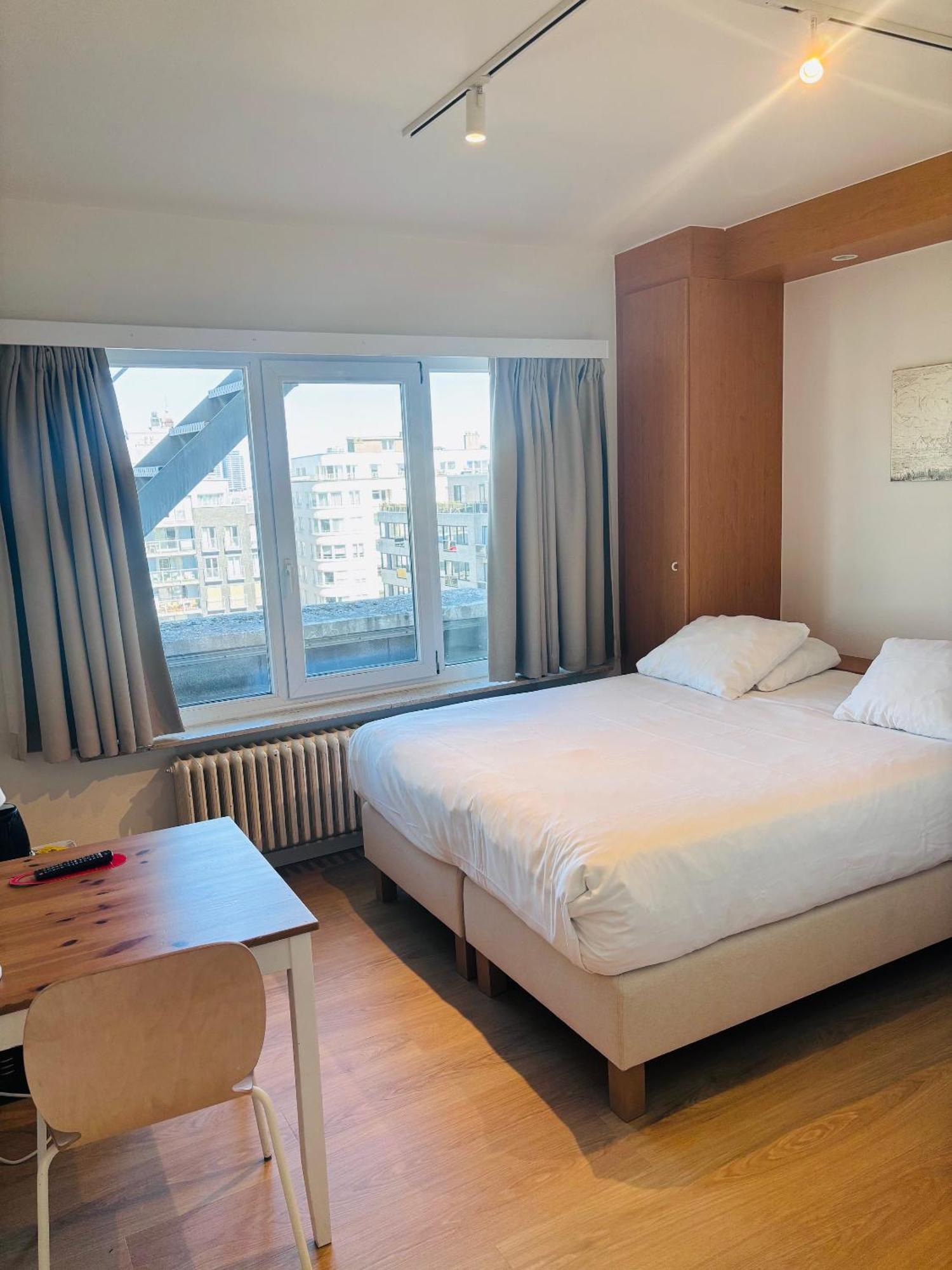 Small Comfort Double Room City View