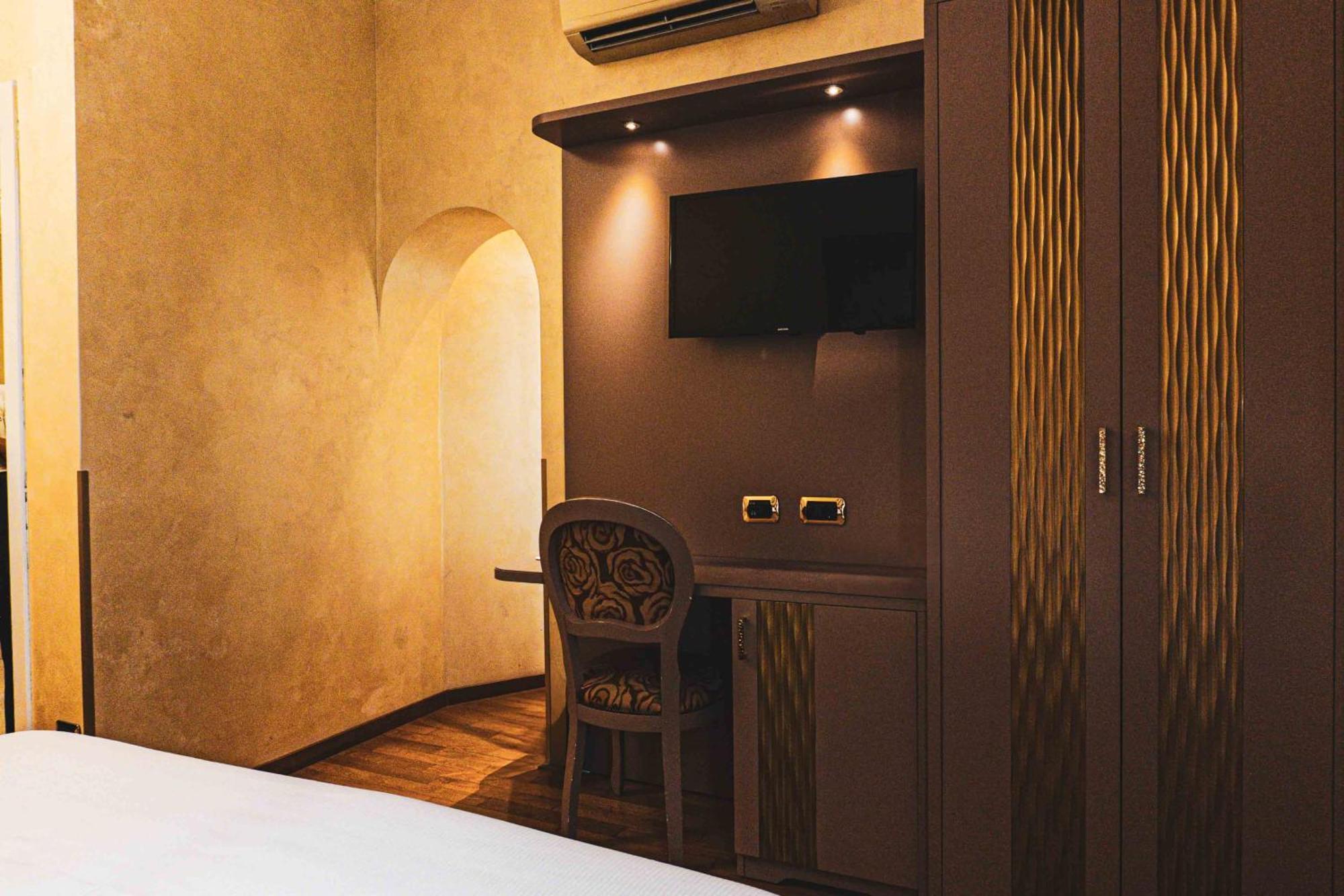 Small Double Room