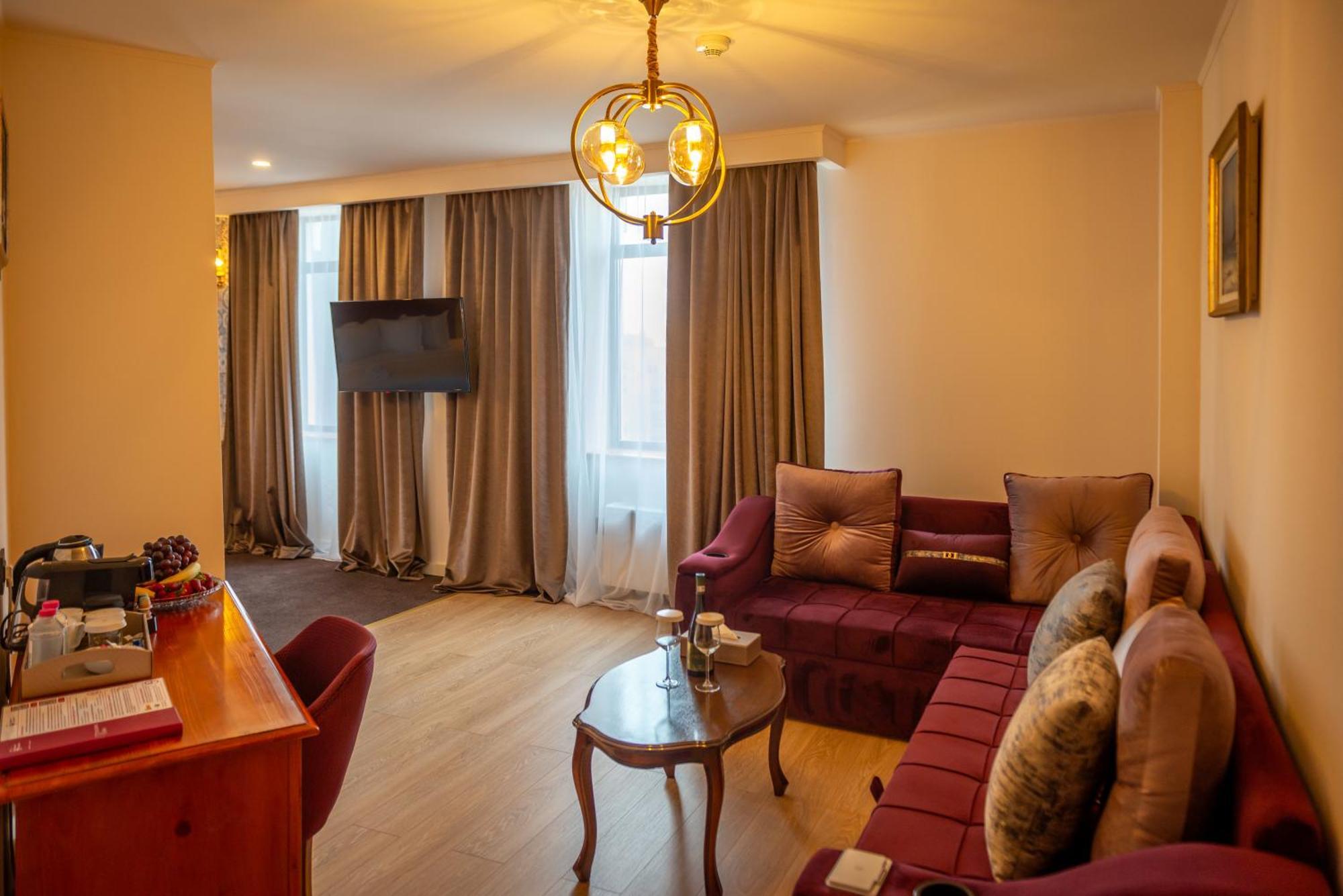 Junior Suite