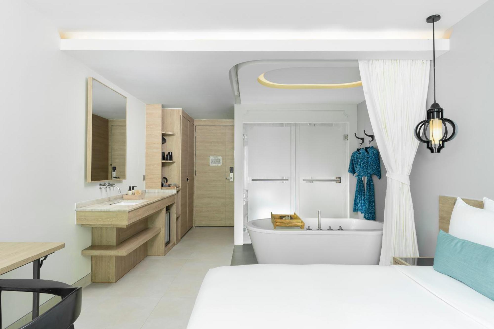 Grand Deluxe Double Room
