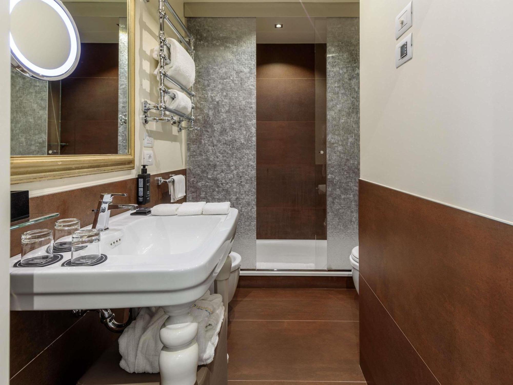 Superior Triple Room Park View