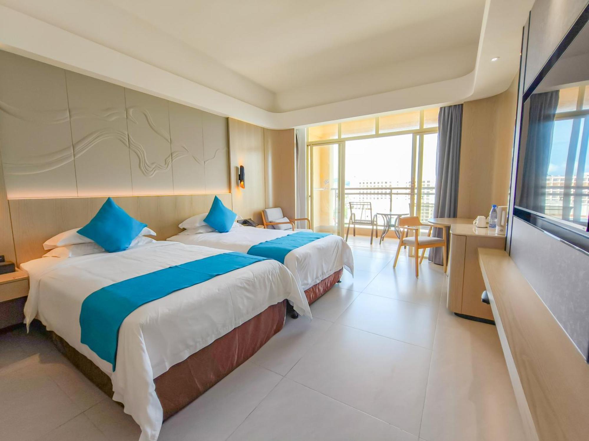 Deluxe Twin Room Side Sea View