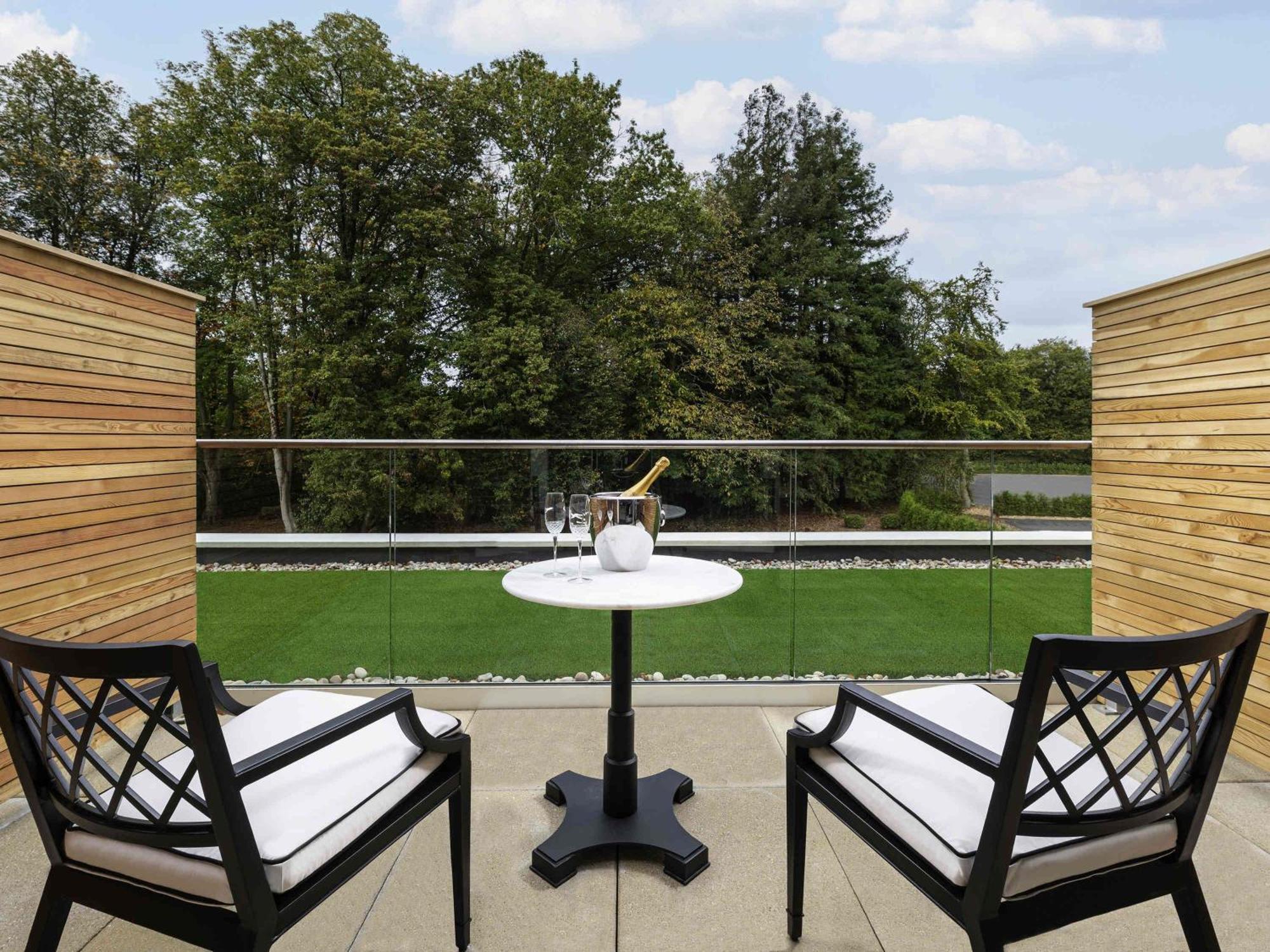 Deluxe King Room Balcony