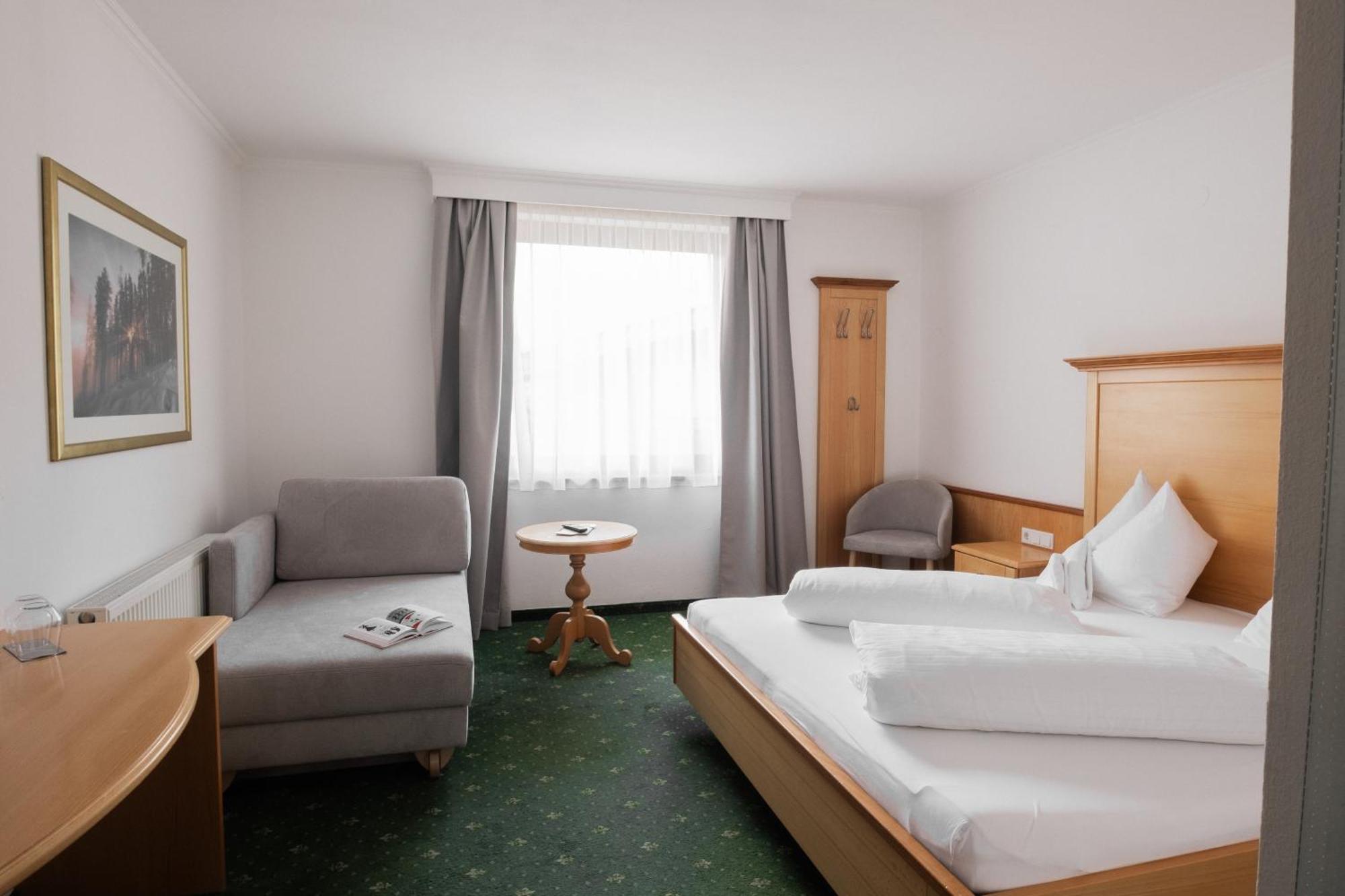 Double Room Mountain View