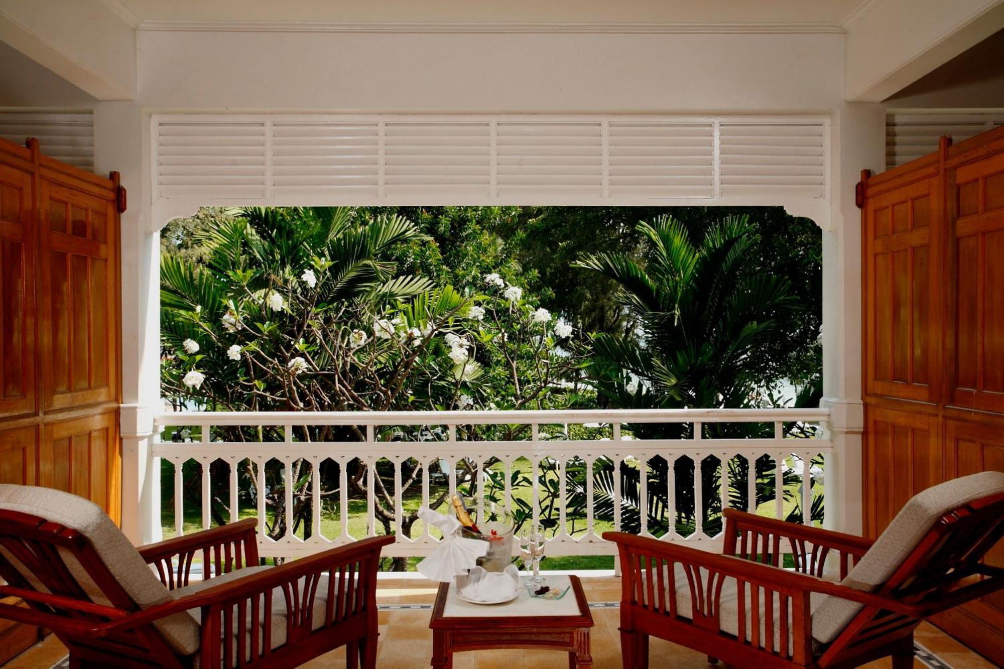Premium Deluxe Ocean View King