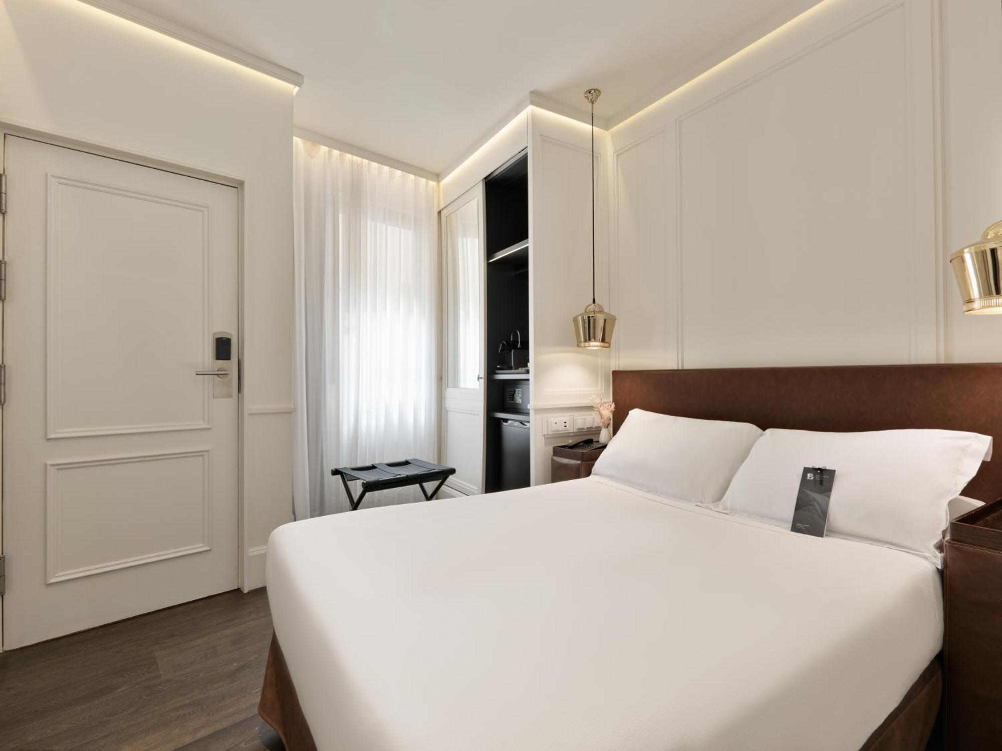 Basic Single Room