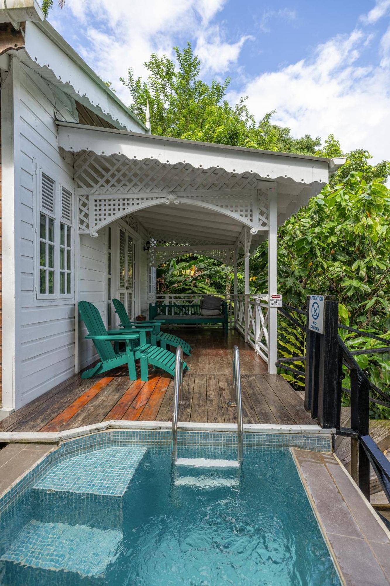 One bedroom Pool A or C