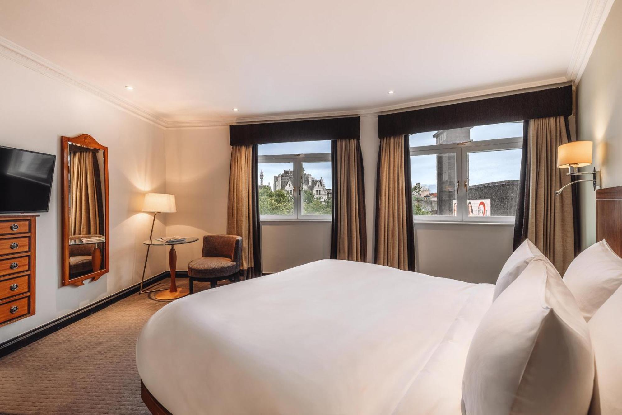 Premium Room Square View