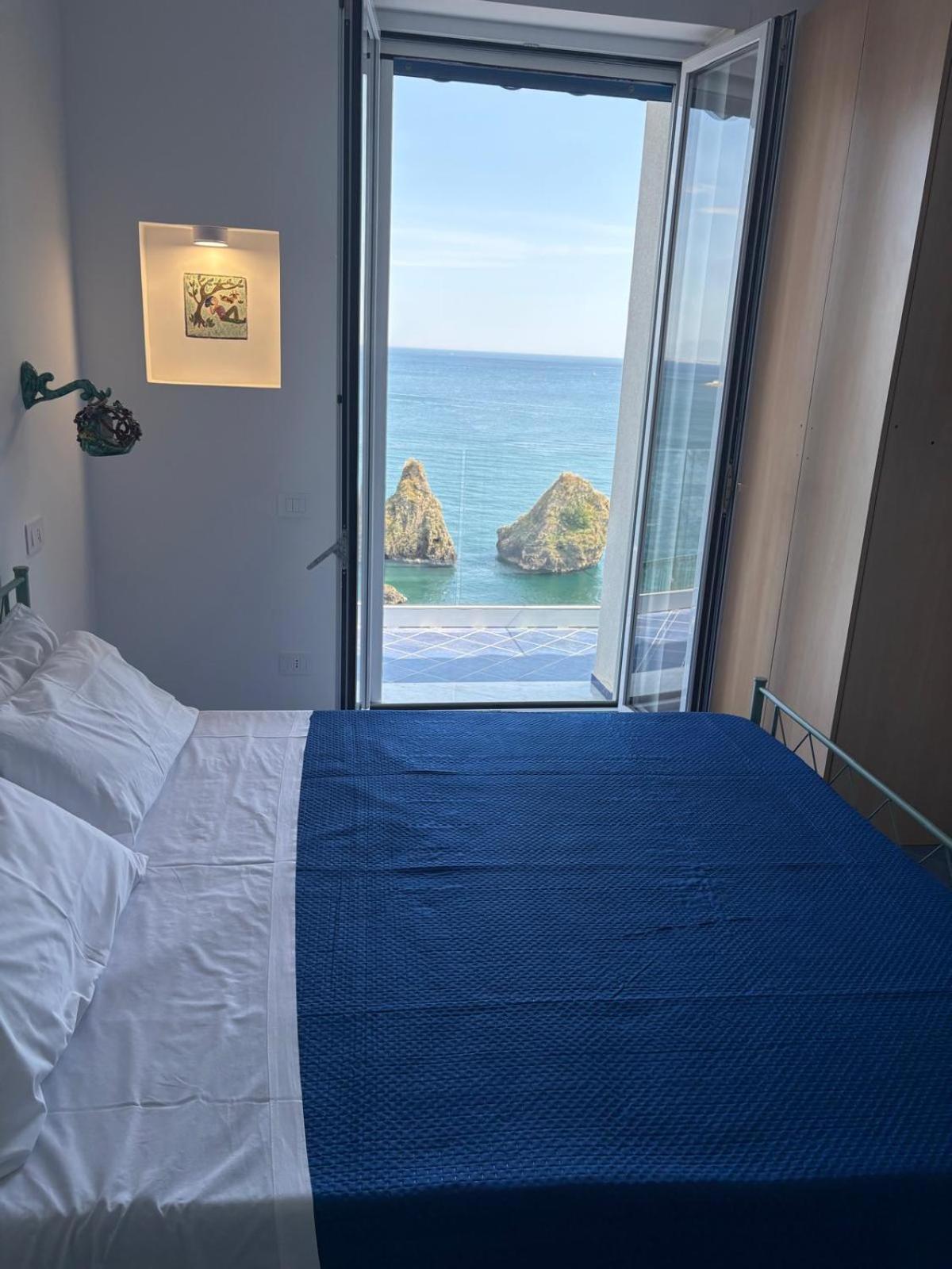 Two-Bedroom Apartment Sea View