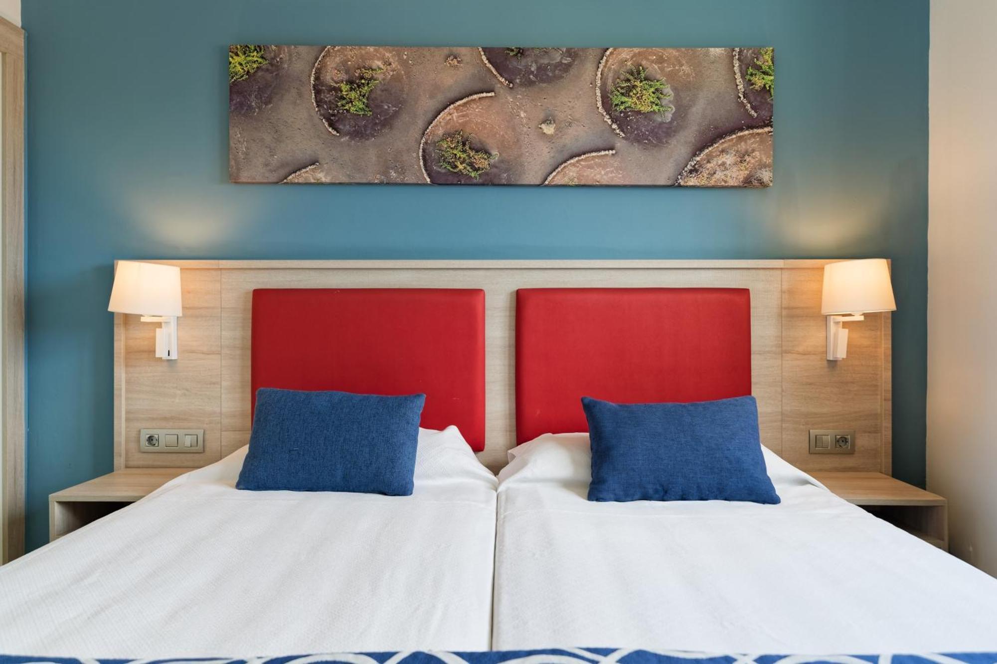 Appartamento con 1 Camera da Letto e Vista Piscina (3 Adulti + 1 Bambino)