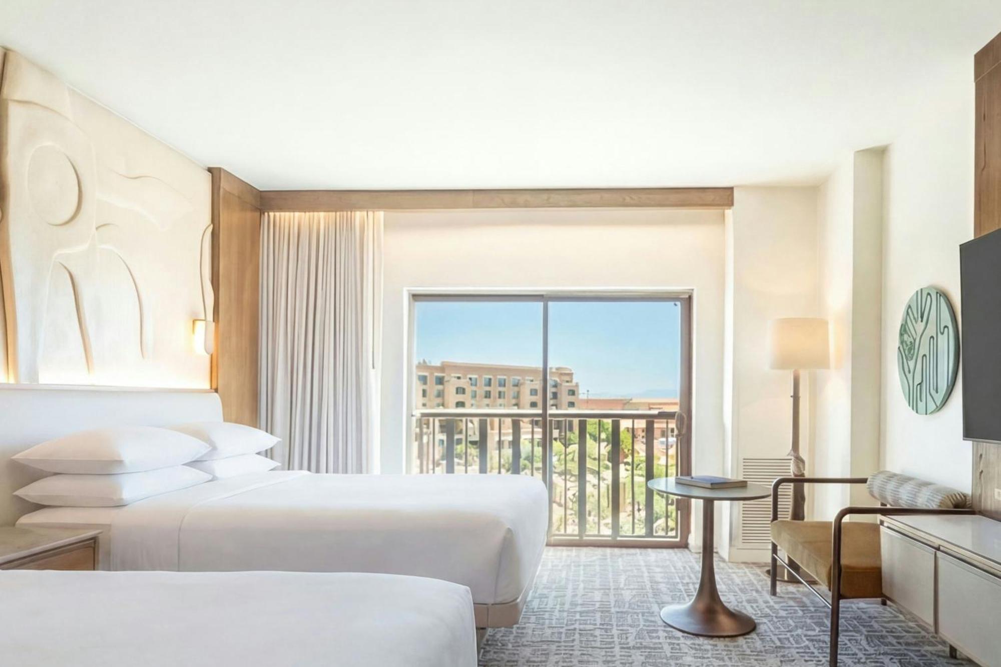 Lazy River or Golf View Guest room 2 Queen