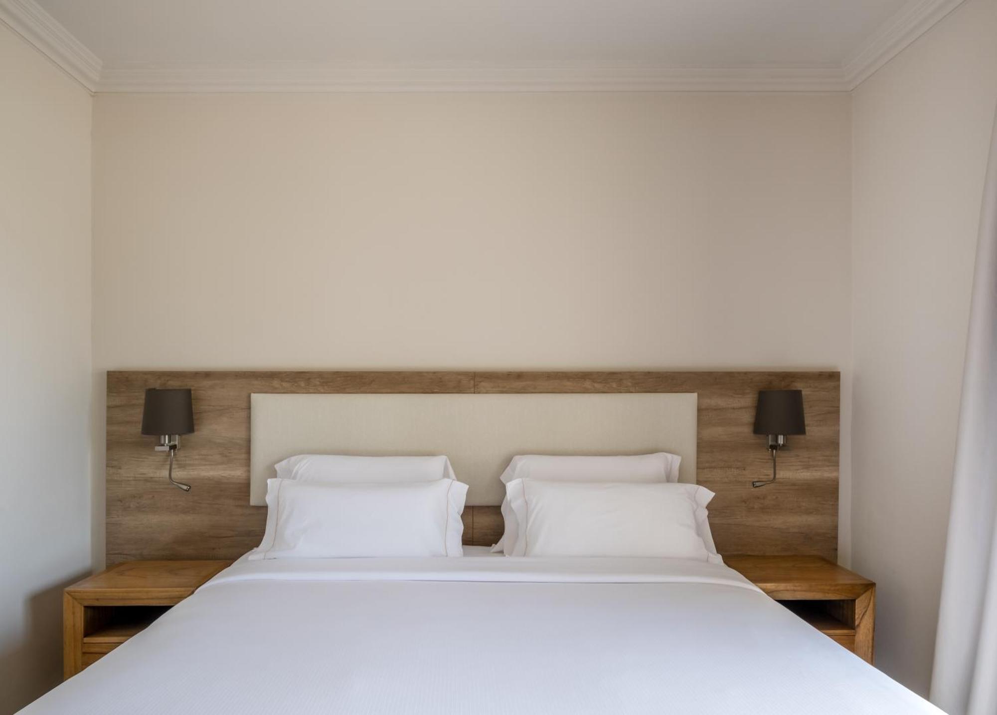 Double or Twin Room Extra Bed Sea View,1771734301:JPEG