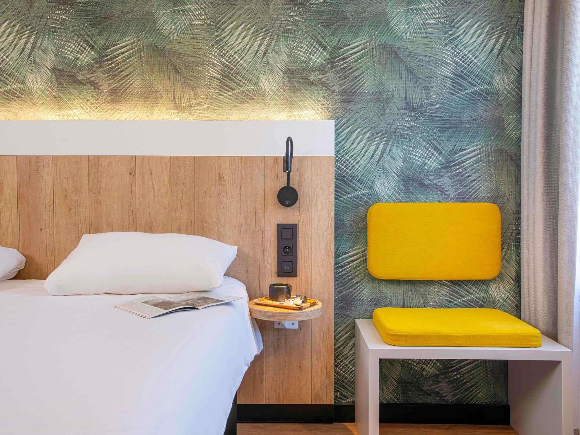 Room Double or Twin Beds
