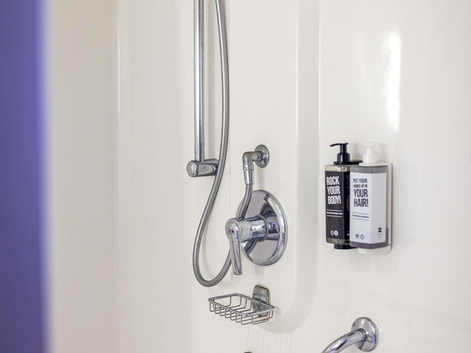 Accessible Twin SweetRoom