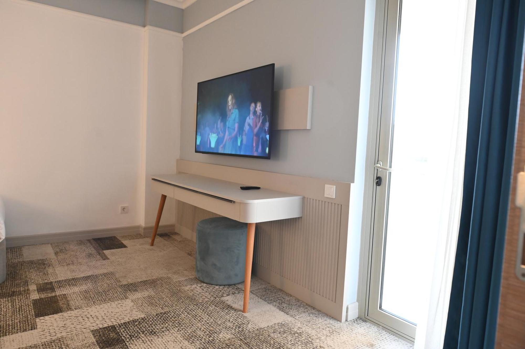 Camera Familiare con Balcone