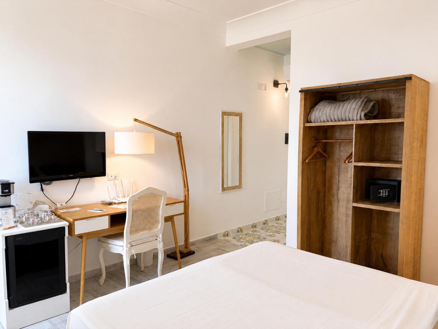 Deluxe Double Room Sea View