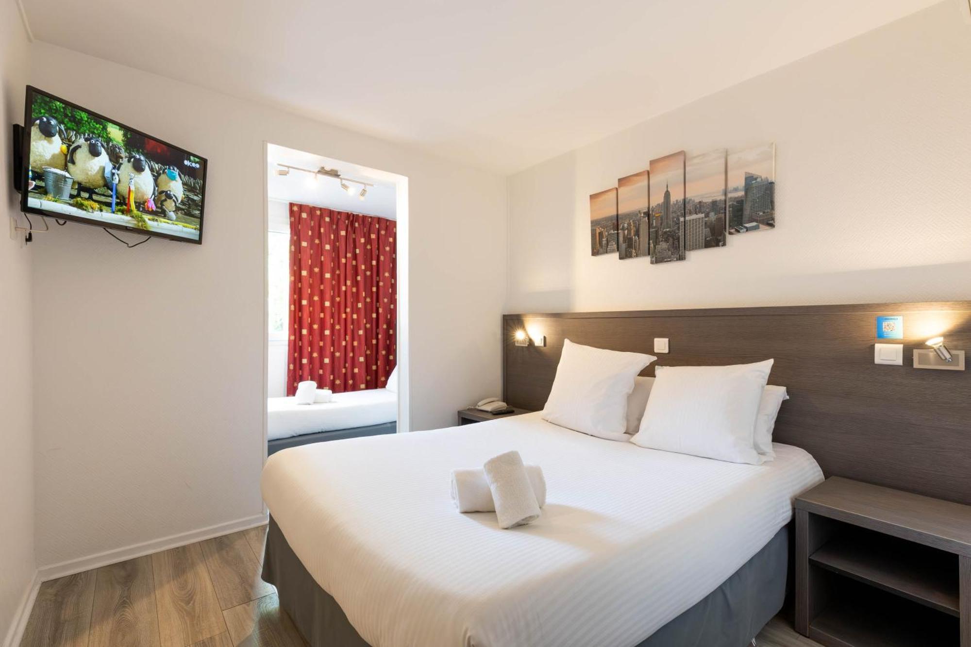 Superior Triple Room