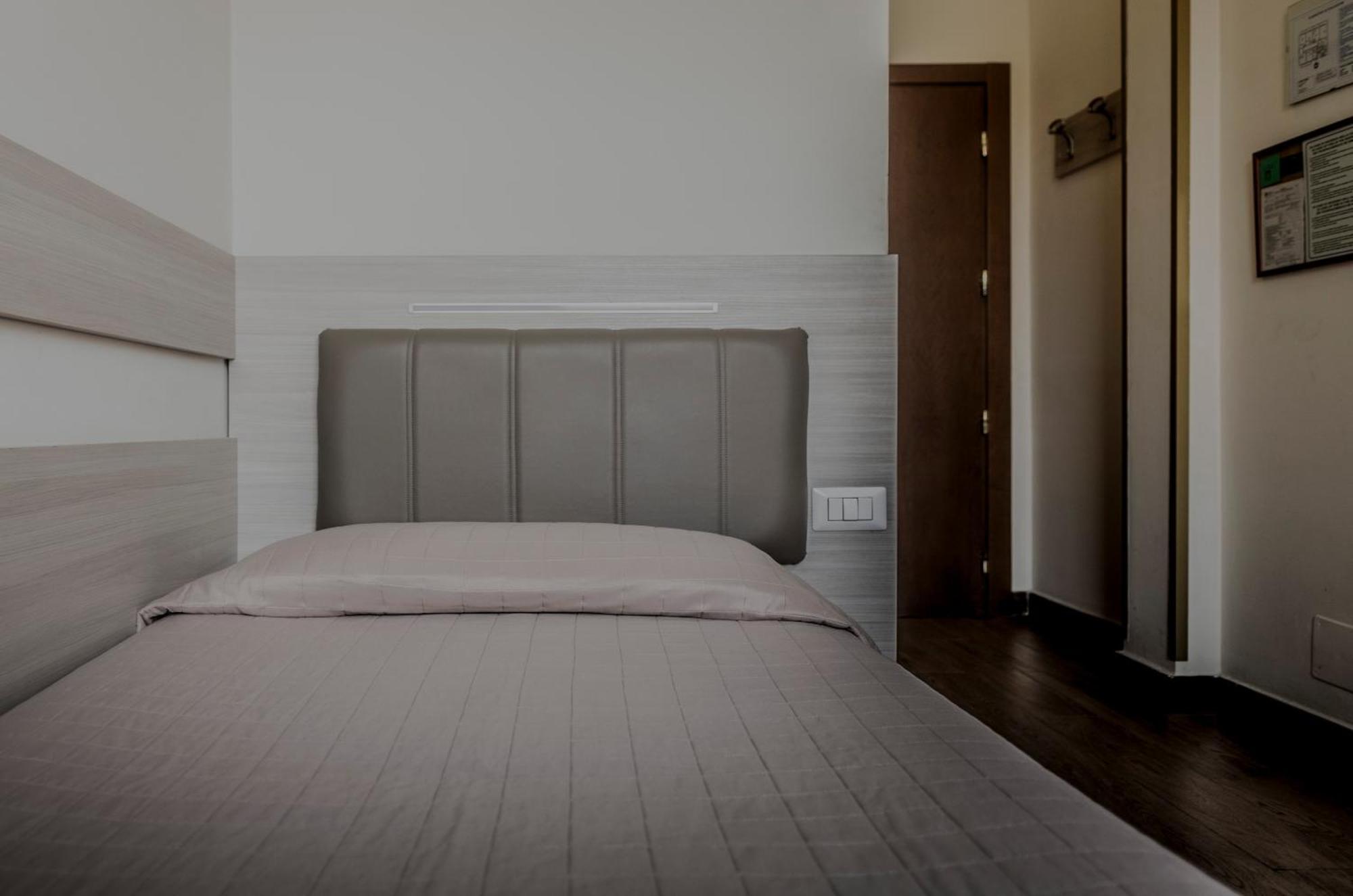 Small Single Room