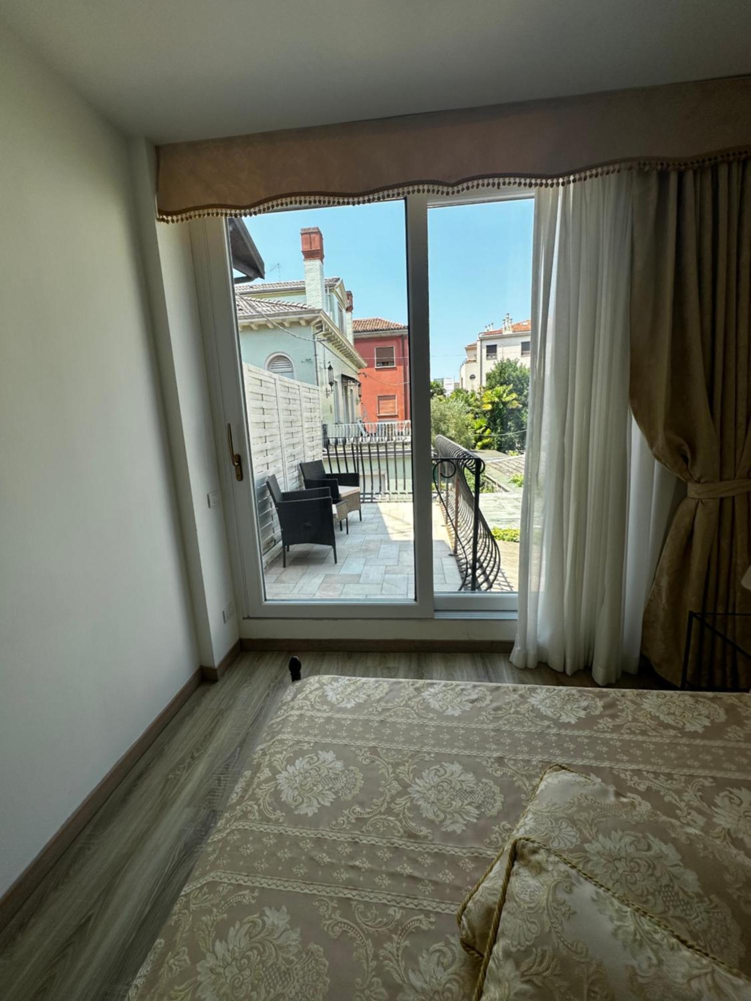 Superior Double or Twin Room Terrace