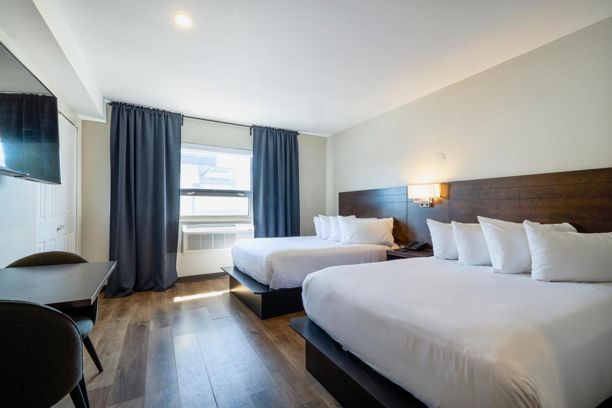 Standard Room 2 Double Beds