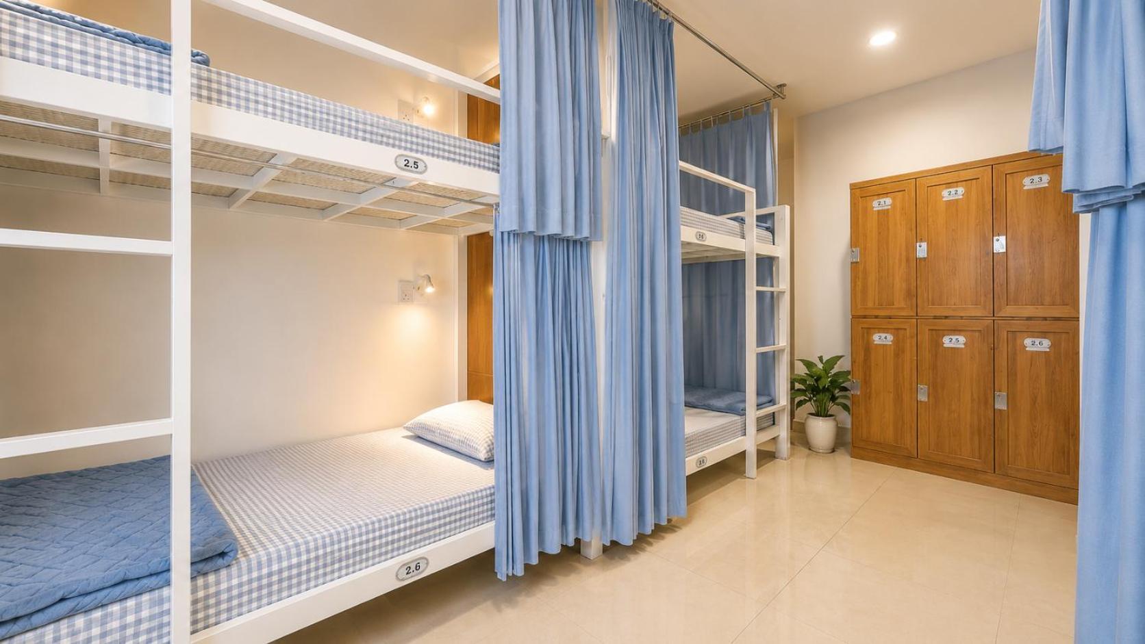 Bed in 6-Bed Mixed Dormitory Room