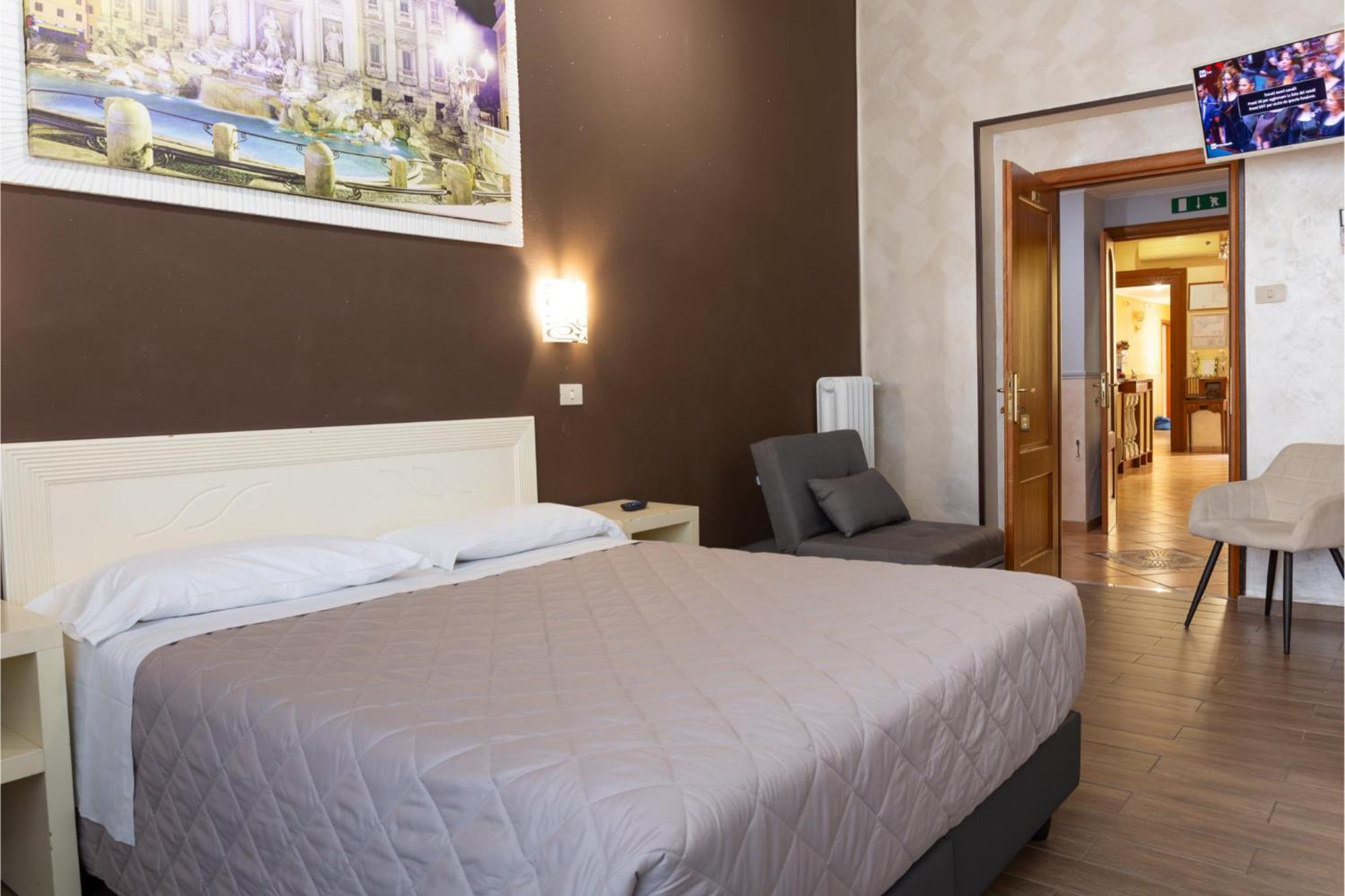 Triple Room,1774475999:JPEG