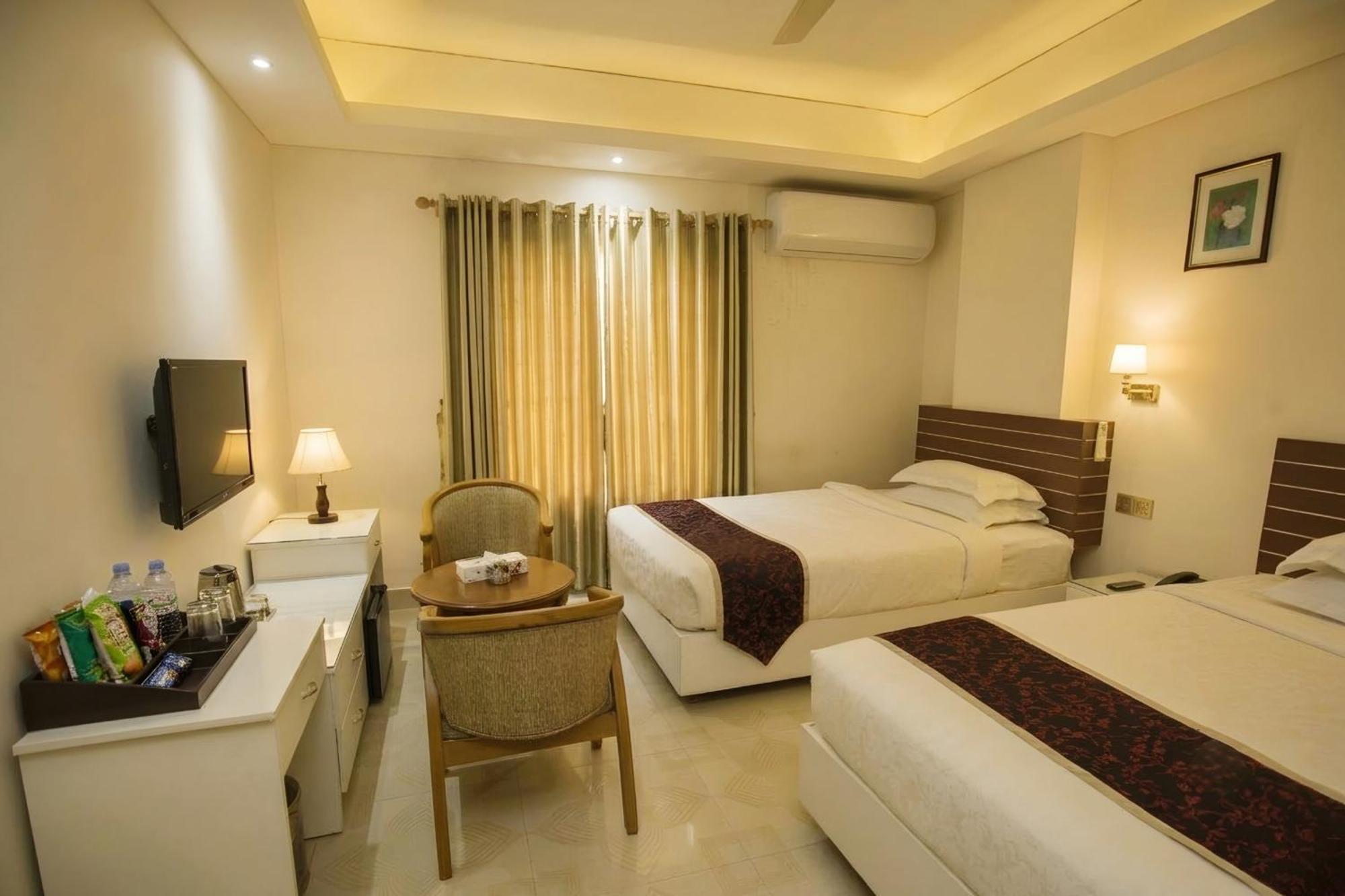Superior Twin Room