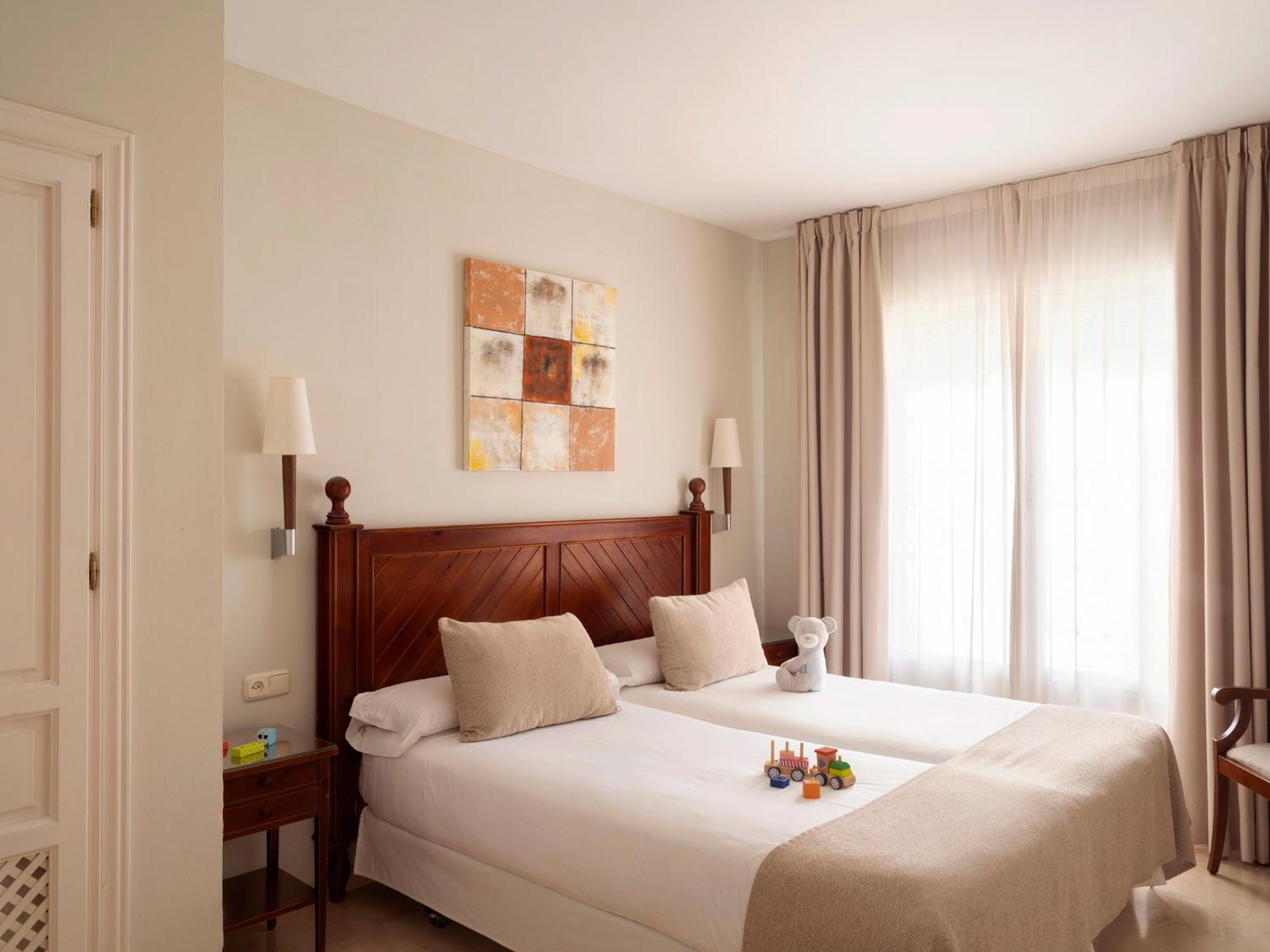 Superior Three-Bedroom Apartment