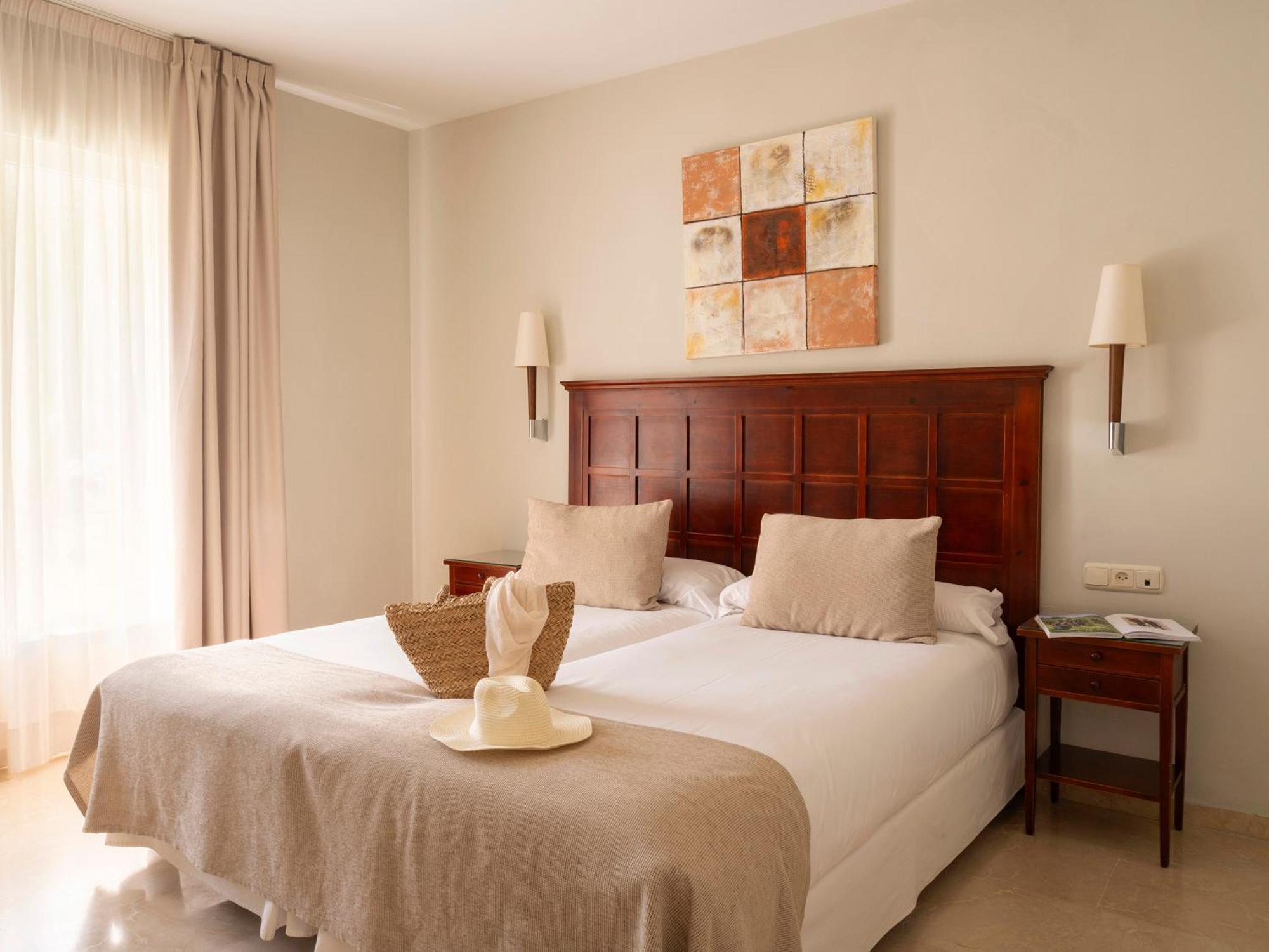 Superior Three-Bedroom Apartment