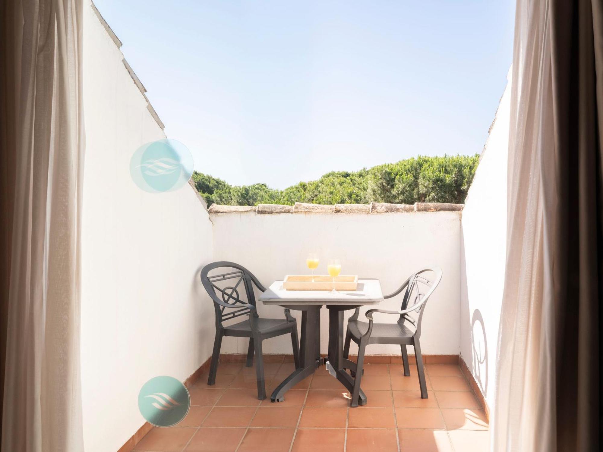 Superior Three-Bedroom Apartment