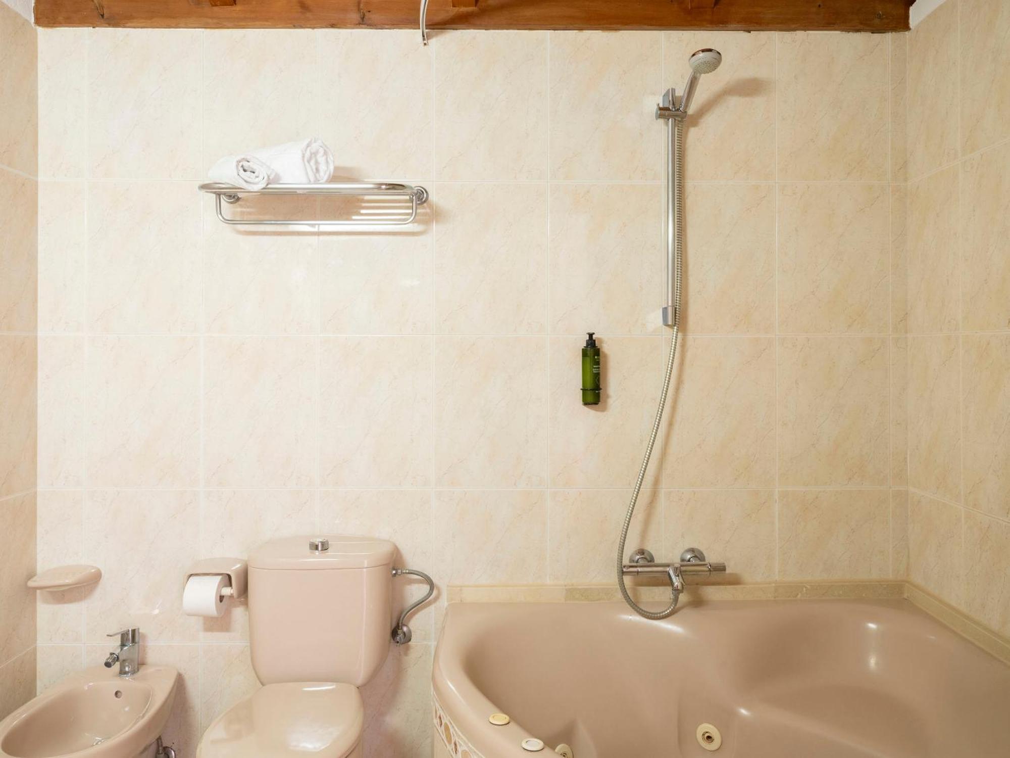 Superior Three-Bedroom Apartment