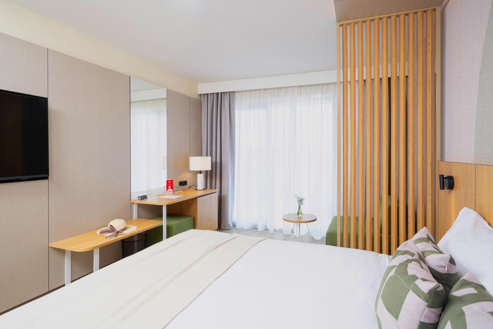 Premium Room Balcony Sea Side