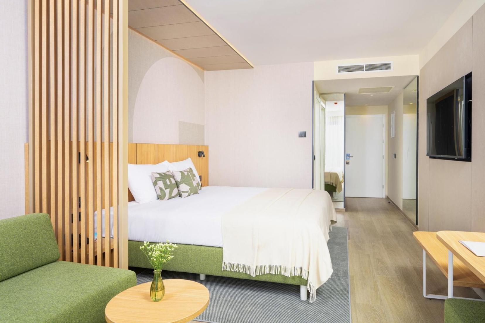 Classic Room Balcony Park Side Extra Bed